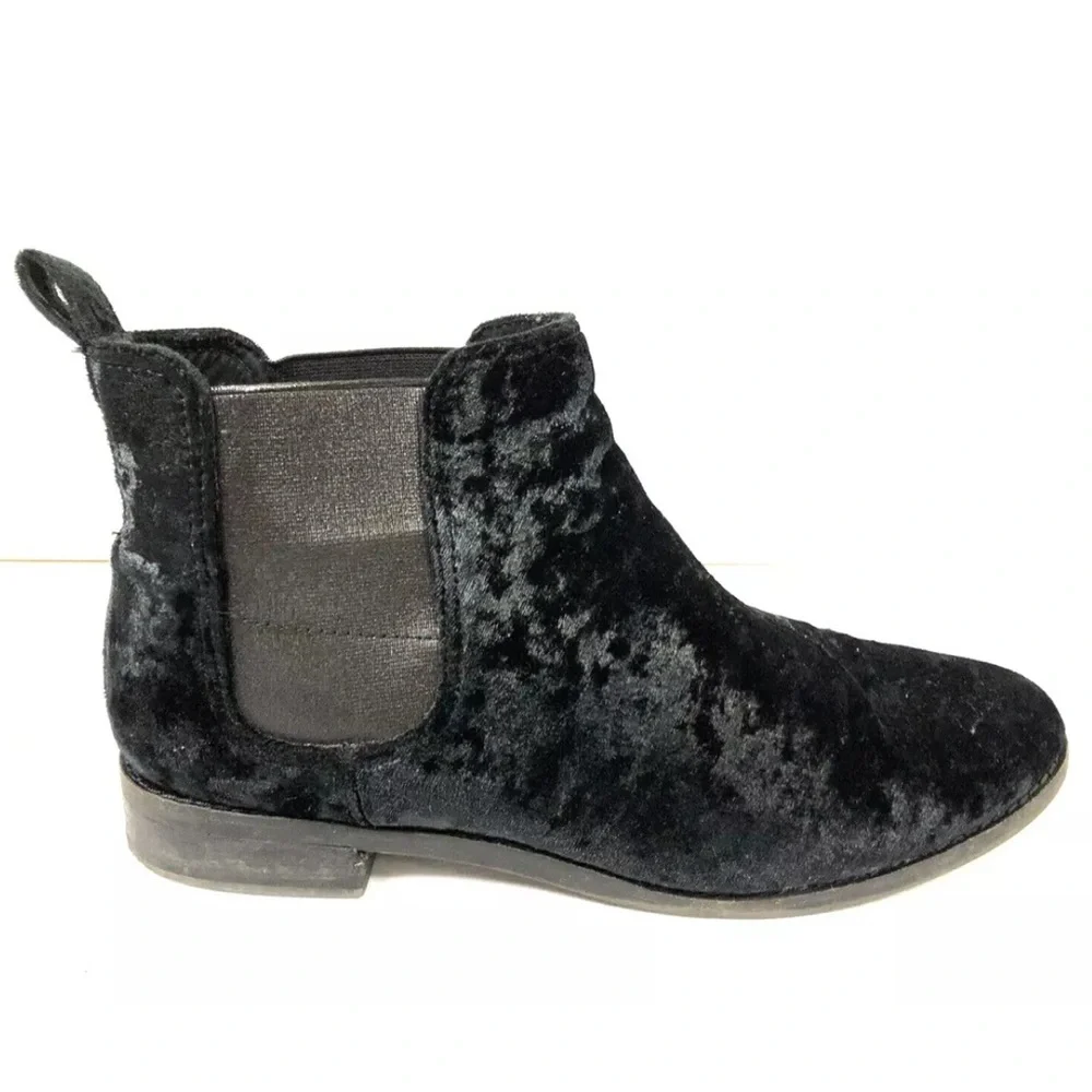 Toms Women’s Ella, Black Ankle Booties, Size 9.5 M.